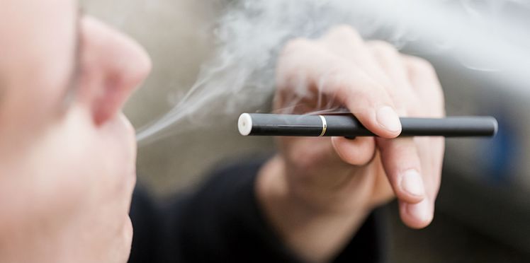How Vaping E-Cigs Is Better Than Cigarettes
